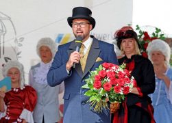 Dornburg Krohnt Neue Rosenkoenigin 24